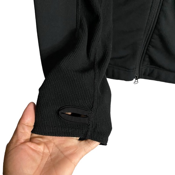 Roots Men's Black Soft Shell Full Zip Long Sleeve Jacket - Picture 4 of 9